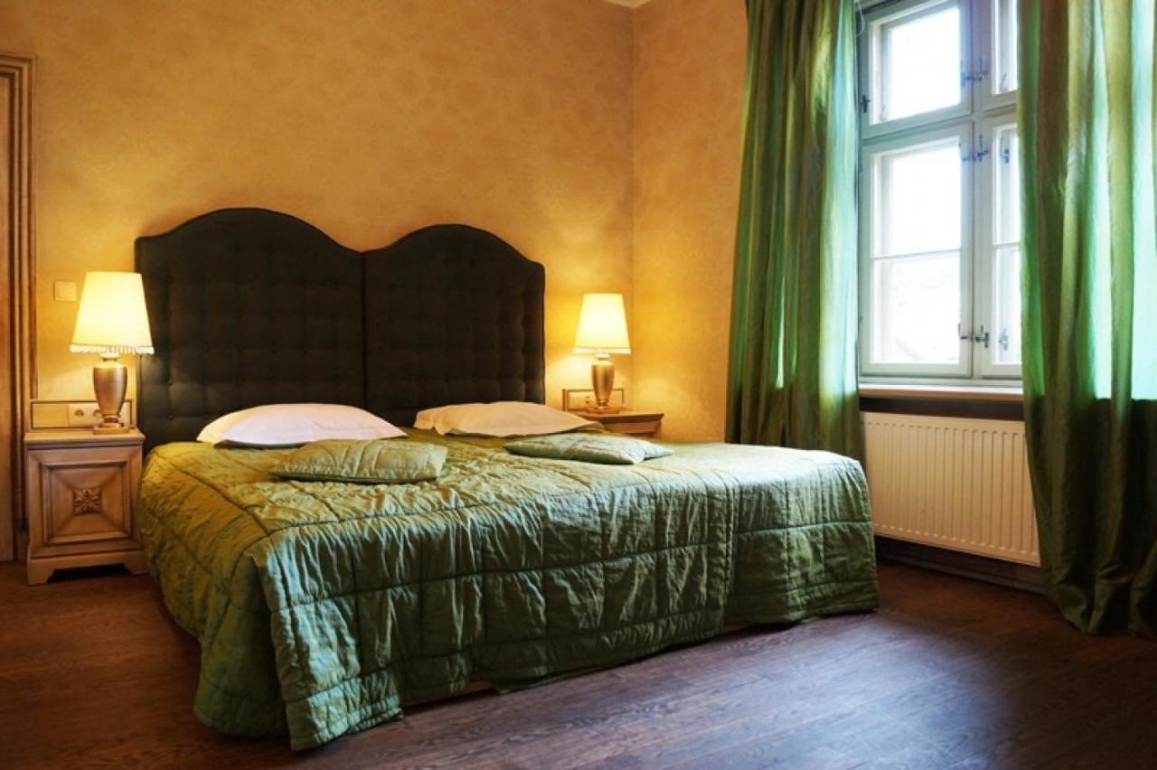 Berberys Park Hotel Kazimierz Dolny Exterior foto